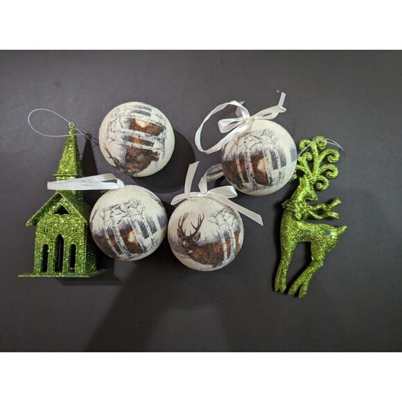 Christams ornament lot  deer church  green white  glitter sparkle - Picture 9 of 9
